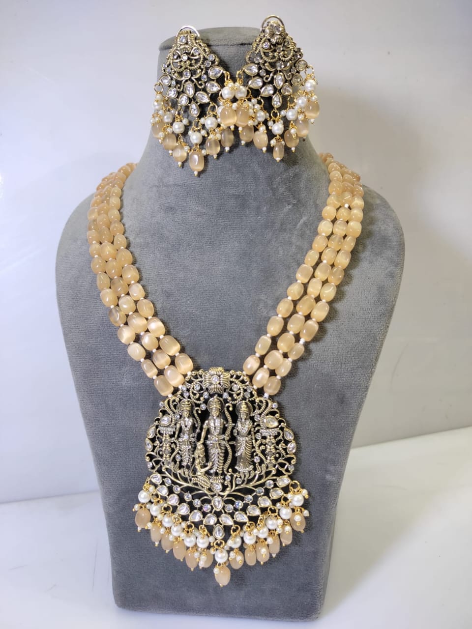 Online Shopping - Artificial or Imitation Jewellery, Women Clothing